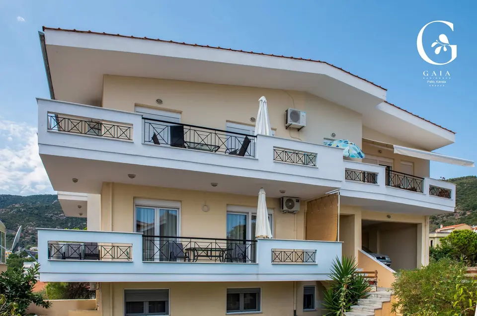 Η πρόσοψη του Gaia Residence